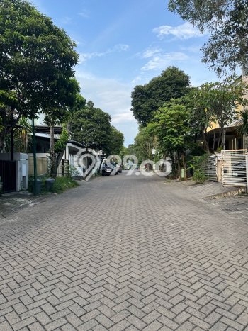 Hunian Elit LB 192m2 Siap Pakai Desain Elegan di Citraland, Surabaya Hunian Elit LB 192m2 Siap Pakai Desain Elegan di Citraland, Surabaya