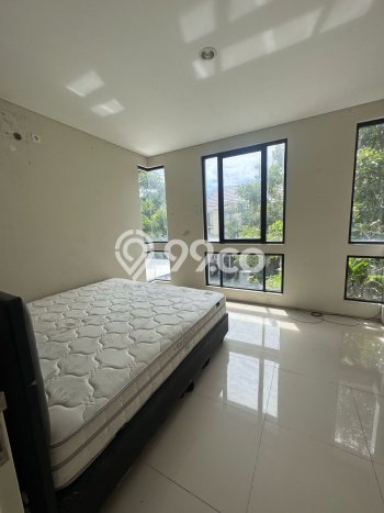 Jual Rumah Modern 2 KT di Citraland, Surabaya Jual Rumah Modern 2 KT di Citraland, Surabaya