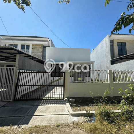 Dijual Rumah Murah di Tenggilis Mejoyo Surabaya Harga Rp 8 Juta LT 179m2 Dijual Rumah Murah di Tenggilis Mejoyo Surabaya Harga Rp 8 Juta LT 179m2
