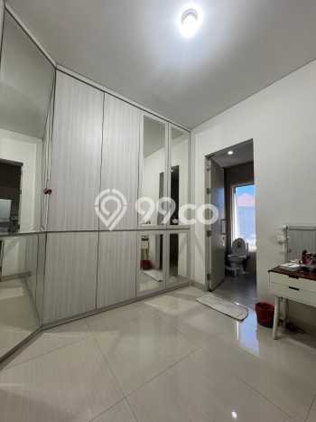 Jual Rumah Mewah Megah Dengan View Cantik di Citraland, Surabaya Jual Rumah Mewah Megah Dengan View Cantik di Citraland, Surabaya