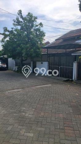 Rumah Minimalis 3 Kamar LT 240m2 di Kutisari Rumah Minimalis 3 Kamar LT 240m2 di Kutisari