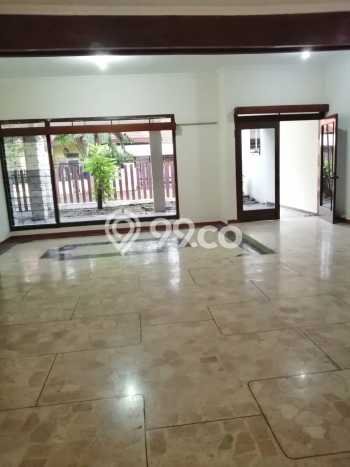 Dijual Rumah Luas Megah Dengan View Eksklusif di Jemursari, Surabaya Dijual Rumah Luas Megah Dengan View Eksklusif di Jemursari, Surabaya