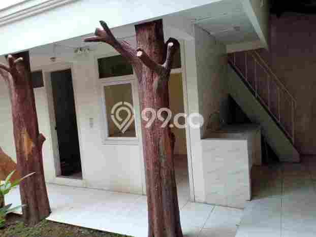 Jual Rumah Luas Megah Dengan View Eksklusif di Mojoarum, Surabaya Jual Rumah Luas Megah Dengan View Eksklusif di Mojoarum, Surabaya
