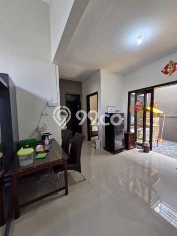 Hunian Mewah LB 84m2 Siap Pakai Desain Elegan di Citraland, Surabaya Hunian Mewah LB 84m2 Siap Pakai Desain Elegan di Citraland, Surabaya