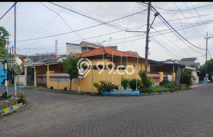 Dijual Rumah Eksklusif 3 KT di Kutisari, Surabaya Dijual Rumah Eksklusif 3 KT di Kutisari, Surabaya