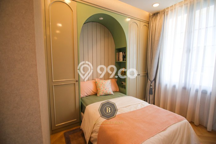 Hunian Mewah LB 180m2 Siap Pakai Desain Elegan di Klender, Jakarta Timur Hunian Mewah LB 180m2 Siap Pakai Desain Elegan di Klender, Jakarta Timur