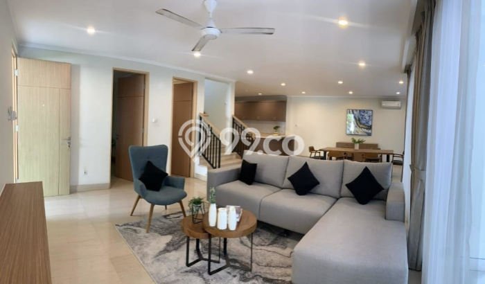 BEST LOCATION! Rumah kawasan Antasari, Dekat Stasiun, 3 KM, Luas 300m2m² Bangunan 324m2m² BEST LOCATION! Rumah kawasan Antasari, Dekat Stasiun, 3 KM, Luas 300m2m² Bangunan 324m2m²