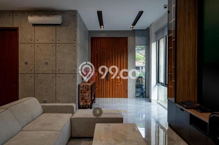 Hunian Mewah Siap Huni LT 237m2 di Cipondoh, Tangerang Hunian Mewah Siap Huni LT 237m2 di Cipondoh, Tangerang