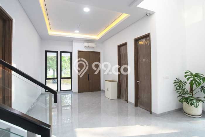 Ready to Use! Luxury House LT 261m2 Desain Modern di BSD Delatinos Ready to Use! Luxury House LT 261m2 Desain Modern di BSD Delatinos