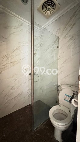 Hunian Apartemen Eksklusif untuk Dijual di Jakarta Selatan dengan 3 BR & 2 Kamar Mandi Hunian Apartemen Eksklusif untuk Dijual di Jakarta Selatan dengan 3 BR & 2 Kamar Mandi