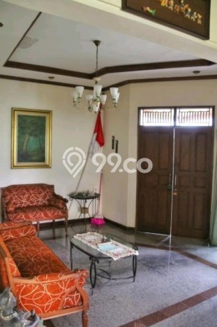 Rumah Eksklusif Siap Huni LT 669m2 di Ciputat, Tangerang Selatan Rumah Eksklusif Siap Huni LT 669m2 di Ciputat, Tangerang Selatan