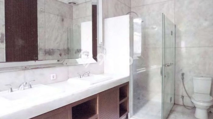 Jual Rumah Luas Elegan Dengan View Cantik di Kemang, Jakarta Selatan Jual Rumah Luas Elegan Dengan View Cantik di Kemang, Jakarta Selatan