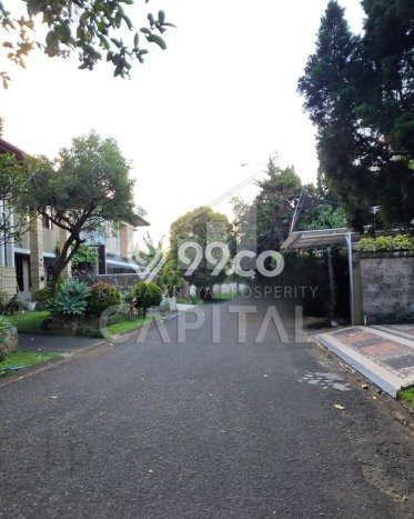 Jual Tanah Kawasan Geger Kalong, Luas 322m2m², Kawasan Asri, Kontur Rata Jual Tanah Kawasan Geger Kalong, Luas 322m2m², Kawasan Asri, Kontur Rata