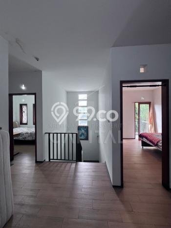 Disewakan! Rumah 4 Kamar Tidur &
3 Kamar Mandi di Dago, Bandung Disewakan! Rumah 4 Kamar Tidur &
3 Kamar Mandi di Dago, Bandung