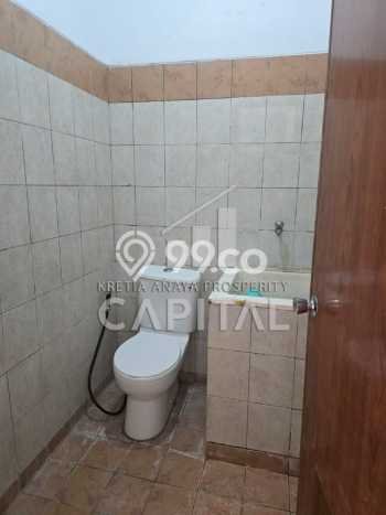 INVESTASI TEPAT! Rumah area , Luas 108m2m² Bangunan 80m2m² INVESTASI TEPAT! Rumah area , Luas 108m2m² Bangunan 80m2m²