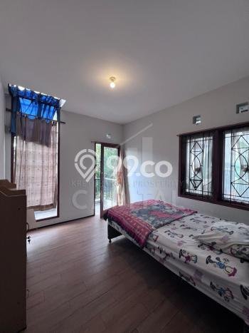 Disewakan! Rumah 4 Kamar Tidur &
3 Kamar Mandi di Dago, Bandung Disewakan! Rumah 4 Kamar Tidur &
3 Kamar Mandi di Dago, Bandung