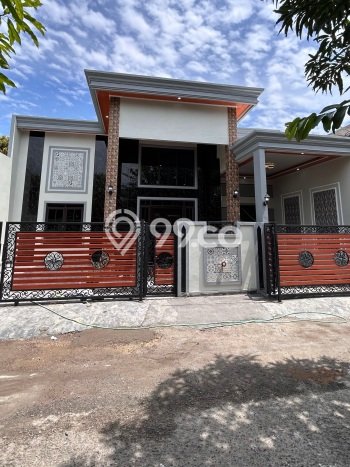 Rumah Berkualitas Cileungsi, Bogor, Luas 131m² Bangunan 100m² Rumah Berkualitas Cileungsi, Bogor, Luas 131m² Bangunan 100m²