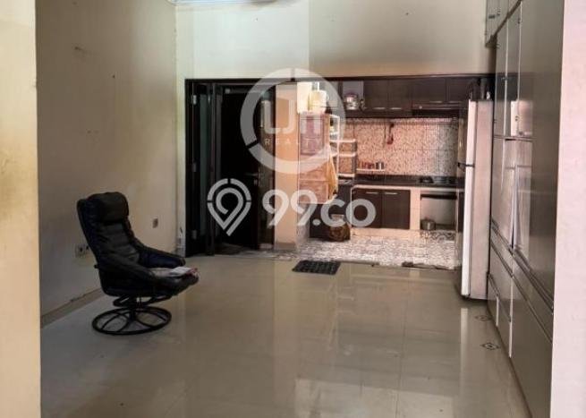 PROMO SPESIAL! Rumah Siap Huni area Gatot Subroto, LT 137m2m² LB 120m2m² PROMO SPESIAL! Rumah Siap Huni area Gatot Subroto, LT 137m2m² LB 120m2m²