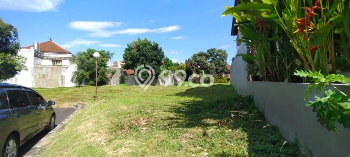 Tanah Lokasi Strategis di Kesiman, Luas 537m2m², Akses ke Pusat Kota, Akses Kesiman, Denpasar, Denpasar Tanah Lokasi Strategis di Kesiman, Luas 537m2m², Akses ke Pusat Kota, Akses Kesiman, Denpasar, Denpasar