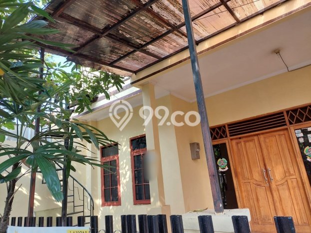 For Sale Rumah 10 Kamar Lokasi Ideal Nyaman dan Strategis di Antapani For Sale Rumah 10 Kamar Lokasi Ideal Nyaman dan Strategis di Antapani