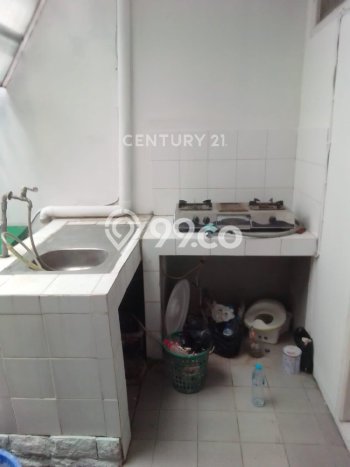 Disewakan! Rumah 4 Kamar Tidur &
2 Kamar Mandi di Setra Duta, Bandung Disewakan! Rumah 4 Kamar Tidur &
2 Kamar Mandi di Setra Duta, Bandung
