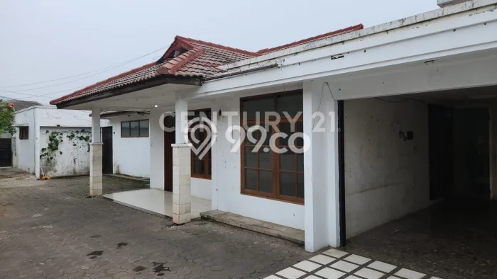 For Sale Rumah Mewah Exclusive di Parongpong, Bandung Barat For Sale Rumah Mewah Exclusive di Parongpong, Bandung Barat