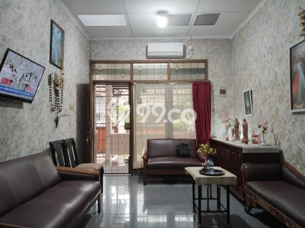 Dijual Rumah Strategis Bagus Punya 2 KT di Cimahi Selatan Cimahi SHM Dijual Rumah Strategis Bagus Punya 2 KT di Cimahi Selatan Cimahi SHM