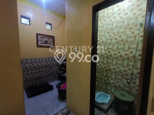 For Sale Rumah 2 Kamar Lokasi Strategis Bagus dan Strategis di Katapang For Sale Rumah 2 Kamar Lokasi Strategis Bagus dan Strategis di Katapang