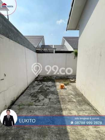 Disewakan! Rumah 2 Kamar Tidur &
1 Kamar Mandi di Suvarna Sutera, Tangerang Disewakan! Rumah 2 Kamar Tidur &
1 Kamar Mandi di Suvarna Sutera, Tangerang
