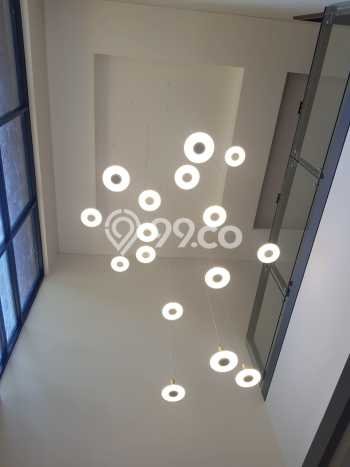 Dijual Rumah Mewah Elegan Dengan View Eksklusif di BSD The Icon, Tangerang Dijual Rumah Mewah Elegan Dengan View Eksklusif di BSD The Icon, Tangerang