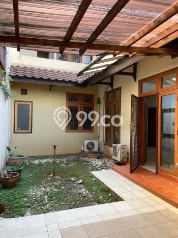 Rumah kawasan BSD Nusaloka, Akses ke Fasilitas, 5 KT, LT 196m2m² LB 156m2m² Rumah kawasan BSD Nusaloka, Akses ke Fasilitas, 5 KT, LT 196m2m² LB 156m2m²