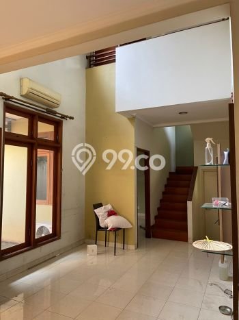 Rumah kawasan BSD Nusaloka, Akses ke Fasilitas, 5 KT, LT 196m2m² LB 156m2m² Rumah kawasan BSD Nusaloka, Akses ke Fasilitas, 5 KT, LT 196m2m² LB 156m2m²