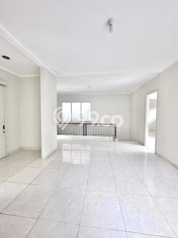 Hunian Elit LB 400m2 Siap Huni Desain Elegan di BSD De Park, Tangerang Hunian Elit LB 400m2 Siap Huni Desain Elegan di BSD De Park, Tangerang
