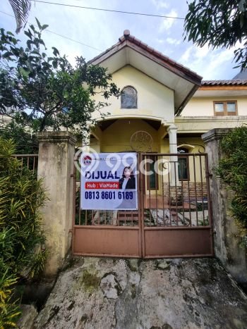 Siap Huni Hunian Elit 10 Kamar di Margahayu Dekat ke Mana Saja Siap Huni Hunian Elit 10 Kamar di Margahayu Dekat ke Mana Saja