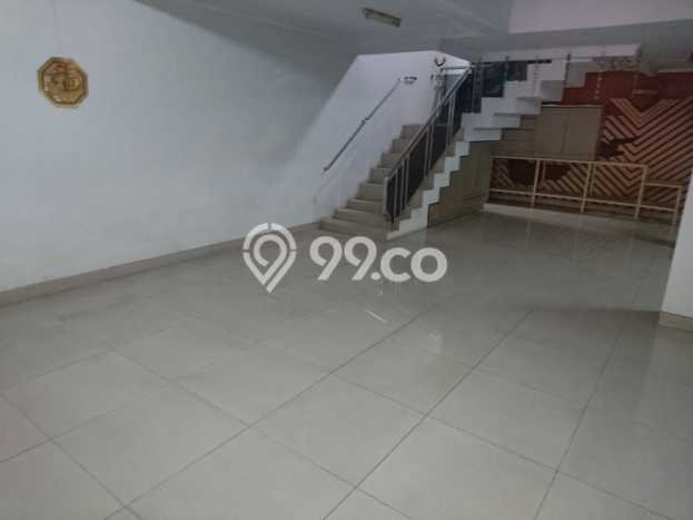 Properti Strategis 3 KT LT 144m² di Green garden, Jakarta Barat Properti Strategis 3 KT LT 144m² di Green garden, Jakarta Barat