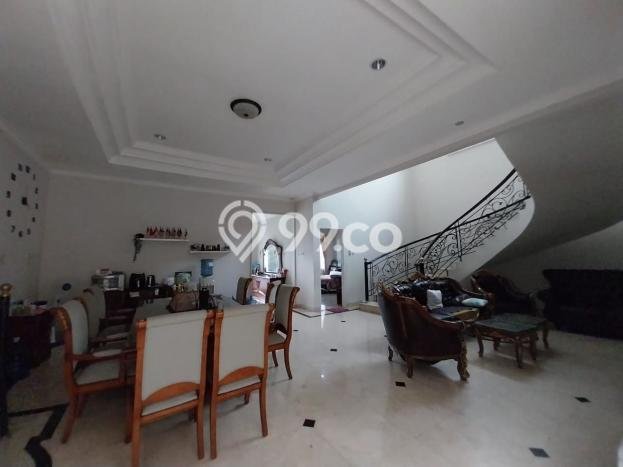 Jual Rumah Mewah Elegan Dengan View Eksklusif di Alam Sutera, Tangerang Jual Rumah Mewah Elegan Dengan View Eksklusif di Alam Sutera, Tangerang