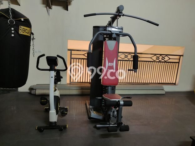 Jual Cepat Hunian Mewah Klasik di Depok Jual Cepat Hunian Mewah Klasik di Depok