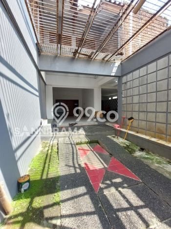 Ready to Use! Luxury House LT 800m2 Desain Modern di Cirendeu Ready to Use! Luxury House LT 800m2 Desain Modern di Cirendeu