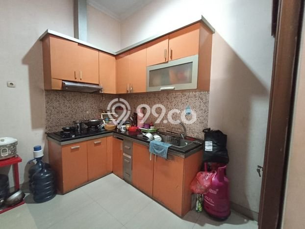 Dijual Cepat Rumah Bagus Siap Huni LB 150m2 di Cilodong, Depok Dijual Cepat Rumah Bagus Siap Huni LB 150m2 di Cilodong, Depok
