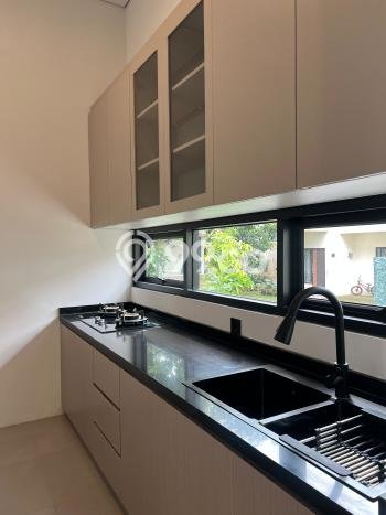 Rumah Modern Minimalis 3 Kamar Bisa Langsung Pindah di Cipayung Rumah Modern Minimalis 3 Kamar Bisa Langsung Pindah di Cipayung