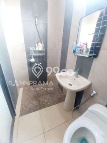 Rumah Strategis Minimalis Lb 200m2 di Tapos, Depok Rumah Strategis Minimalis Lb 200m2 di Tapos, Depok