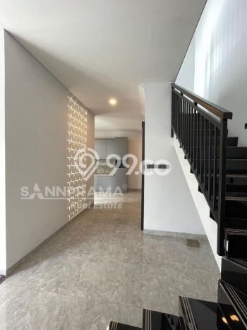 Rumah Eksklusif Dijual LT 98m2 di Jagakarsa, Jakarta Selatan Rumah Eksklusif Dijual LT 98m2 di Jagakarsa, Jakarta Selatan