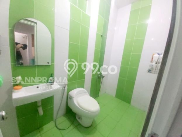 Rumah Strategis Minimalis Lb 200m2 di Tapos, Depok Rumah Strategis Minimalis Lb 200m2 di Tapos, Depok