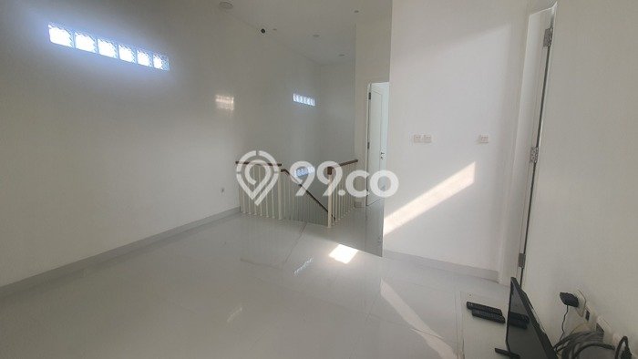 Dijual Cepat Rumah Bagus Siap Huni LB 142m2 di BSD, Tangerang Selatan Dijual Cepat Rumah Bagus Siap Huni LB 142m2 di BSD, Tangerang Selatan