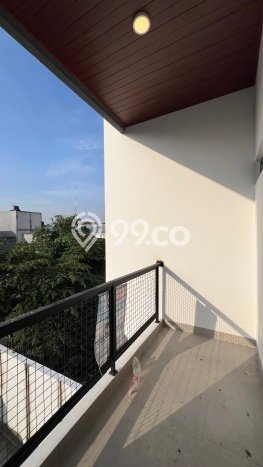 Rumah Modern 3 KT LT 100m2 di Taman Meruya Rumah Modern 3 KT LT 100m2 di Taman Meruya