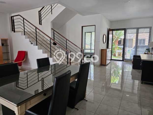 Lokasi terbaik! Rumah siap pakai disewakan di BSD LB 160m2 Lokasi terbaik! Rumah siap pakai disewakan di BSD LB 160m2