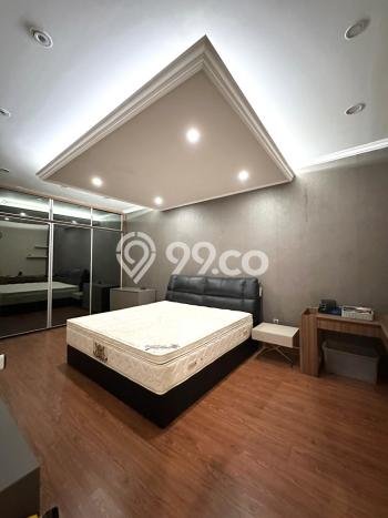 Ready to Use! Premium House LT 180m2 Desain Modern di Green Lake City Ready to Use! Premium House LT 180m2 Desain Modern di Green Lake City