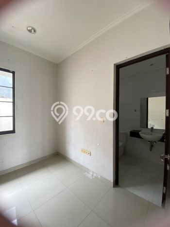 PRIME PROPERTY! Rumah di Green Lake City, 4 KM, Area Premium, Luas 90m² Bangunan 125m² PRIME PROPERTY! Rumah di Green Lake City, 4 KM, Area Premium, Luas 90m² Bangunan 125m²