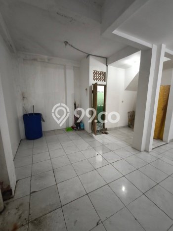 Dijual Rumah Eksklusif 4 KT di Taman Palem, Jakarta Barat Dijual Rumah Eksklusif 4 KT di Taman Palem, Jakarta Barat
