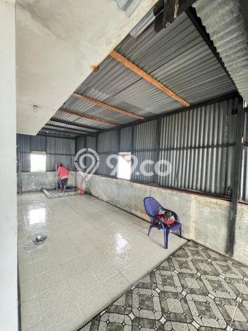 AREA TERSIBUK! Ruko di Medan Kota, Luas 240m², Pusat Komersial AREA TERSIBUK! Ruko di Medan Kota, Luas 240m², Pusat Komersial